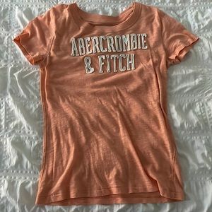 Abercrombie & Fitch t-shirt